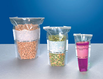 STAND-UP BAGS 118ML/4 OZ. W/ WRITE-ON STRIP 3 X 7.25 IN.