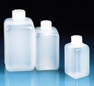 LDPE SQ. BOTTLE 150ML W/SCREW - Click Image to Close